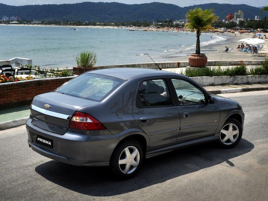 Chevrolet Prisma 2011 года  (фото 4 из 4)